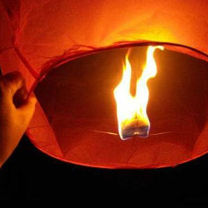 Heart Sky Lantern 10 Pack - $26 with FREE Shipping!